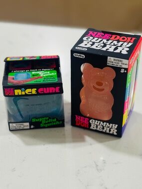 Bundle of 2 Needohs - Orange Gummy Bear & Blue Nice Cube, Brand New!